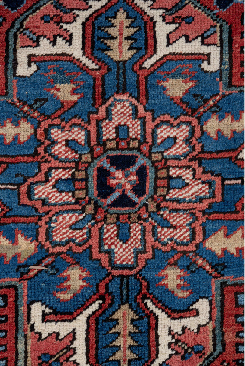 Antique Heriz Area Rug (7' x 10')